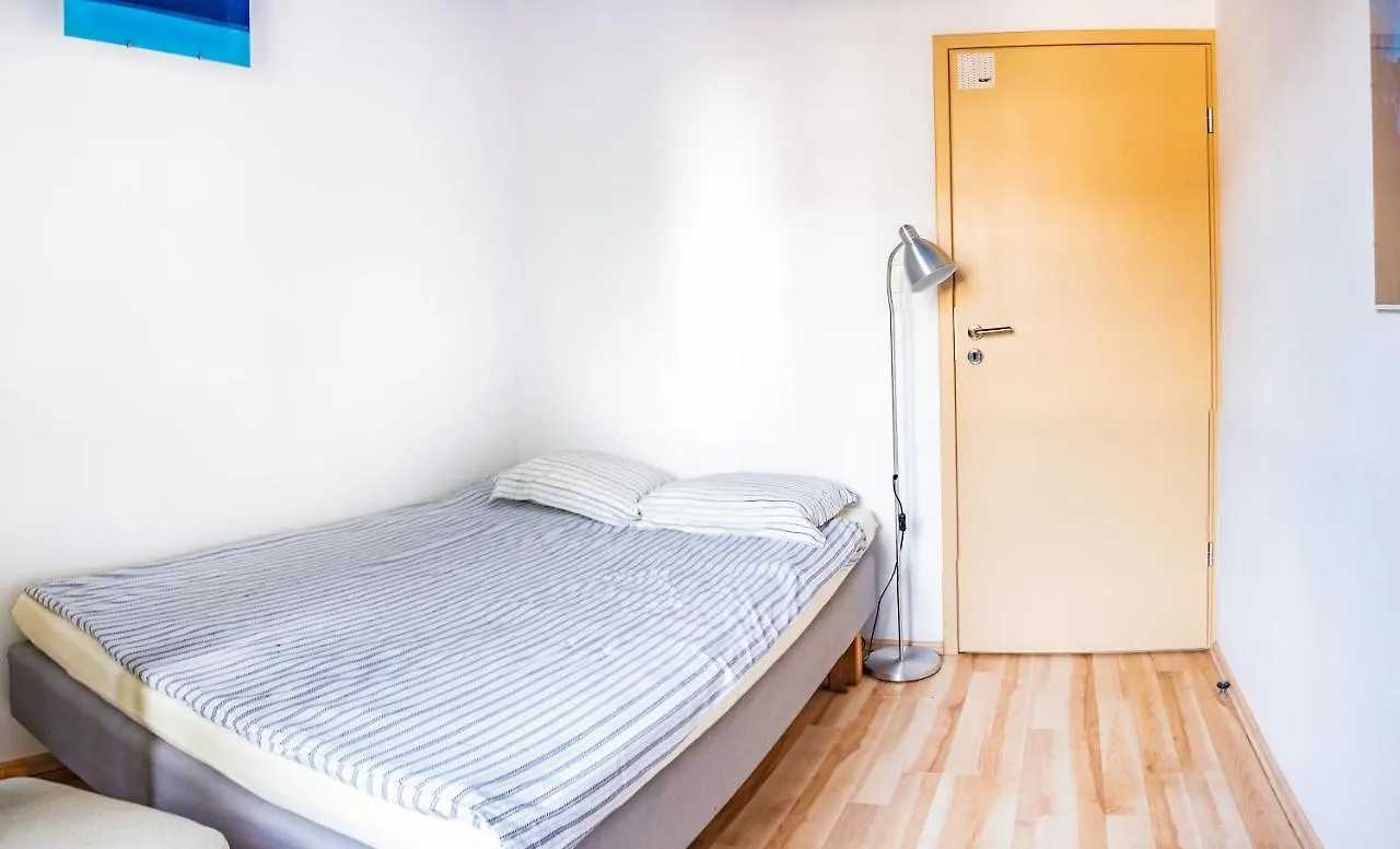 アパート Apartament Z Parkingiem ワルシャワ